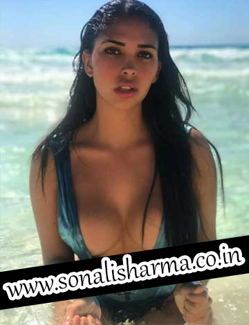 college girl escorts in Delhi