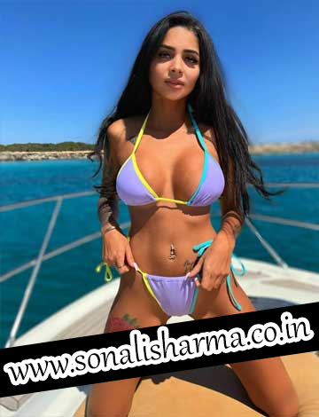 north indian escorts in Delhi